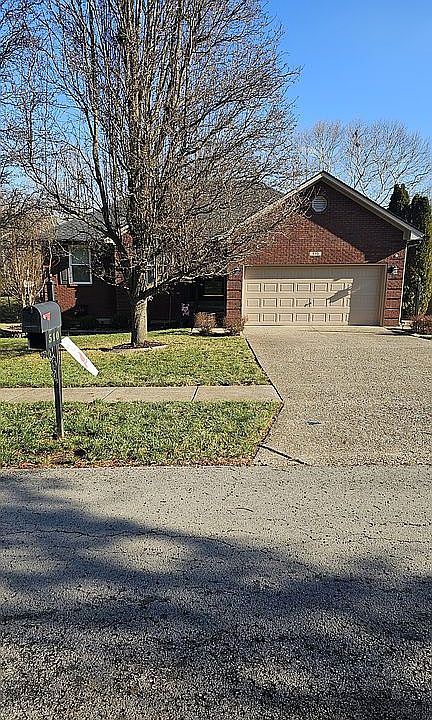 1st image of 510 Simmons Ln