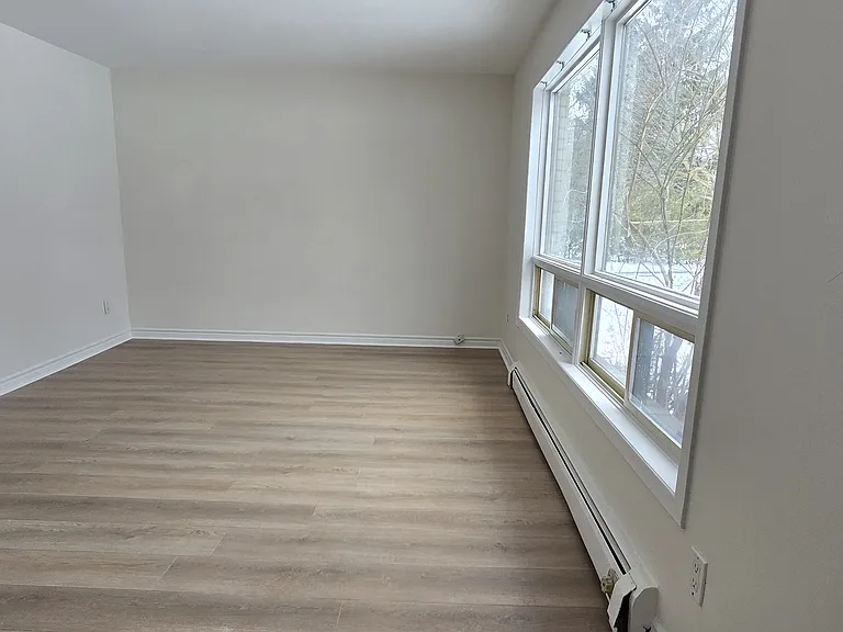 23 Rutherford Dr #B — Photo 13