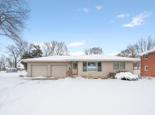 356 E Ann St, Somonauk, IL 60552