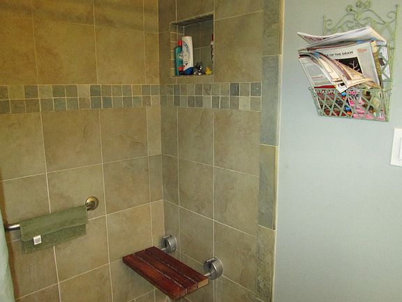 2nd level shower