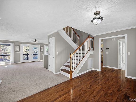 5th image of 733 Cartwright Rd