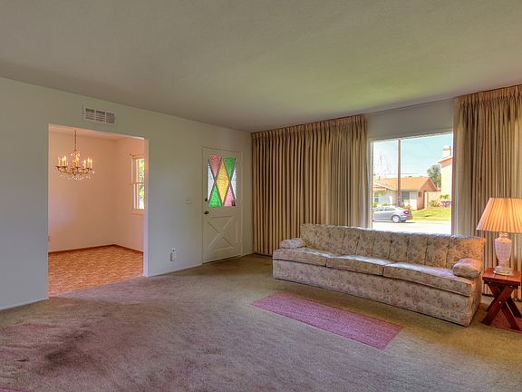 2nd image of 7791 Lion St