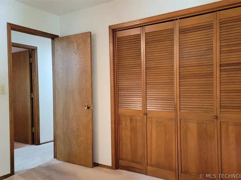 4027 E 82nd Pl — Photo 30