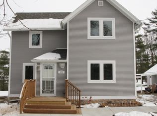 572 S Main St, Oregon, WI 53575