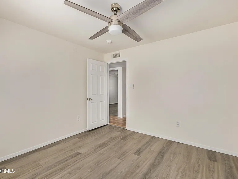3234 E Friess Dr — Photo 19