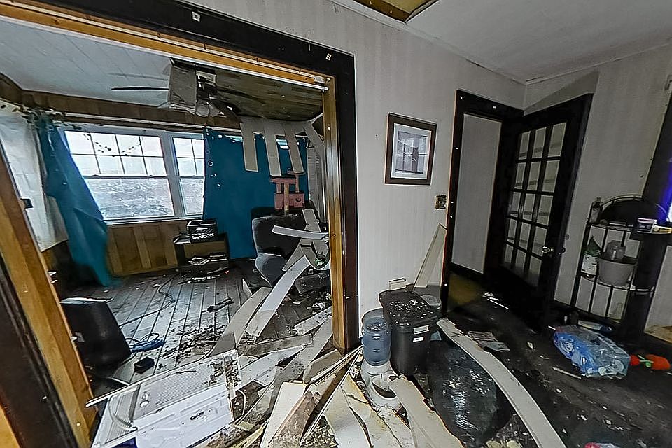 1st image of 626 Trenton Pl