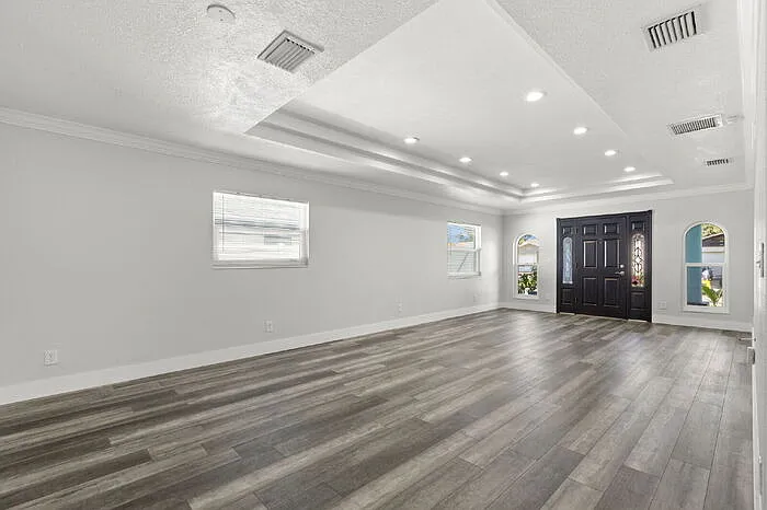 2 bed, 2.0 bath, 1570 sqft, $2,900 — Photo 3