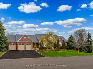 8 Masters Creek Blvd, Mono, ON L9W6L7