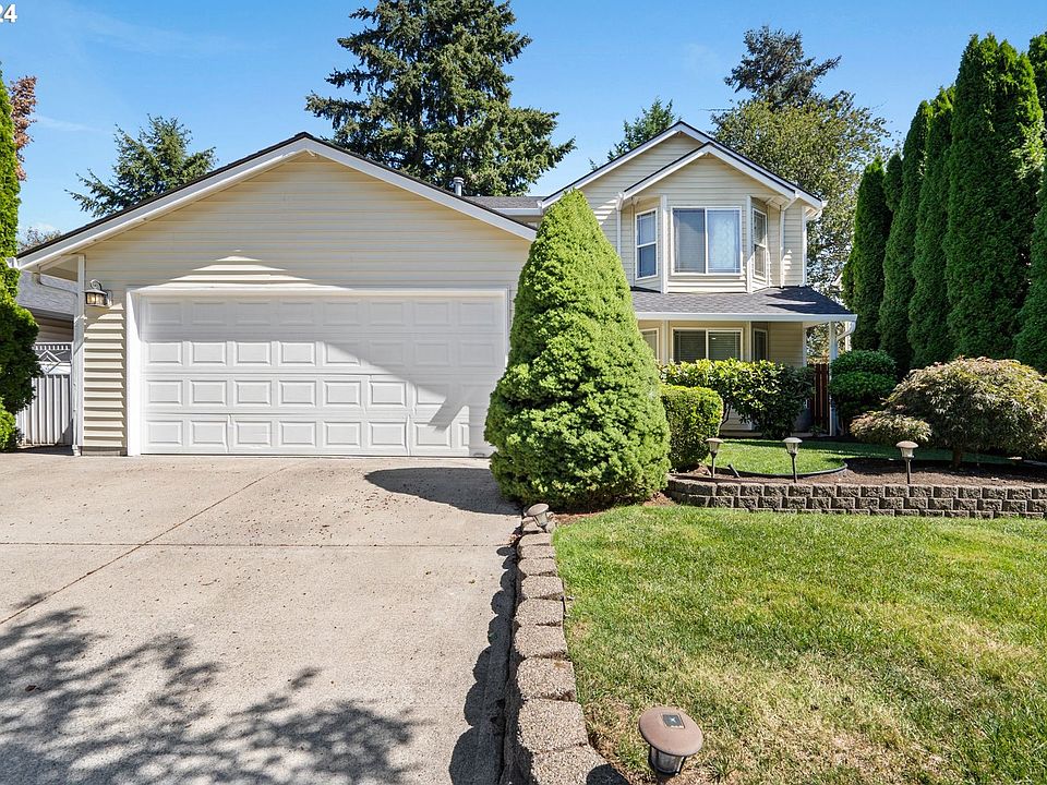 1st image of 2819 NE Delancey Ct