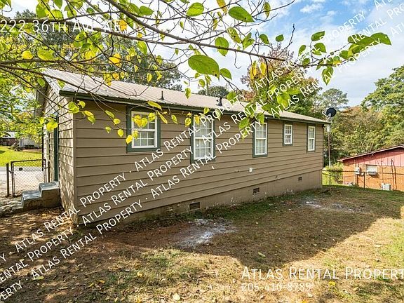 4th image of 1222 36th Ave NE