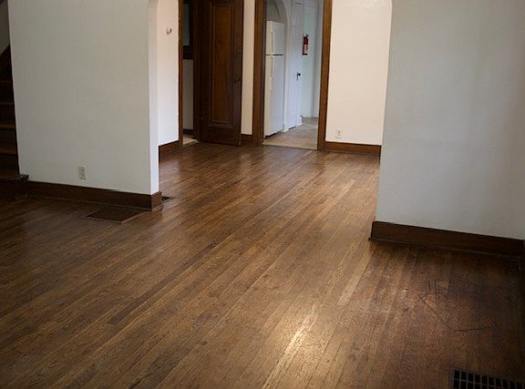 4th image of 715-715 S Woodlawn Ave