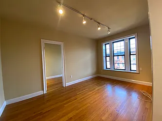 Rented by Best Apartments North Inc