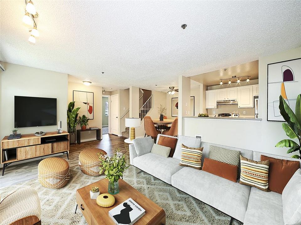 1st image of 802 45th St NE APT 15-101