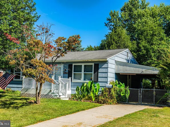 16 Oakmere Rd, Owings Mills, MD 21117