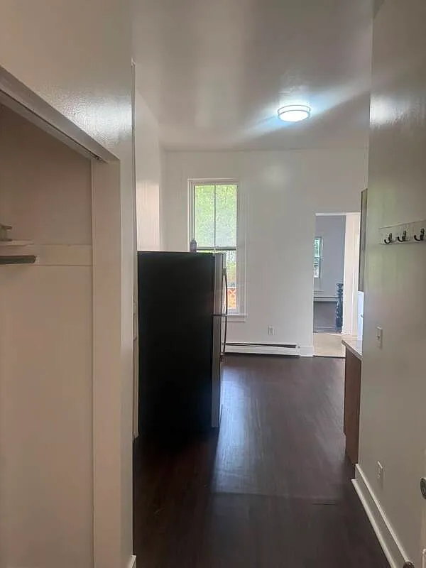 Building Photo - 475 S Pearl St #3