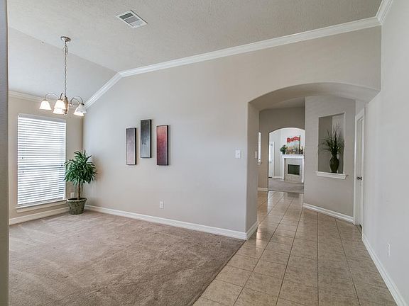 4th image of 11010 Starling Creek Dr