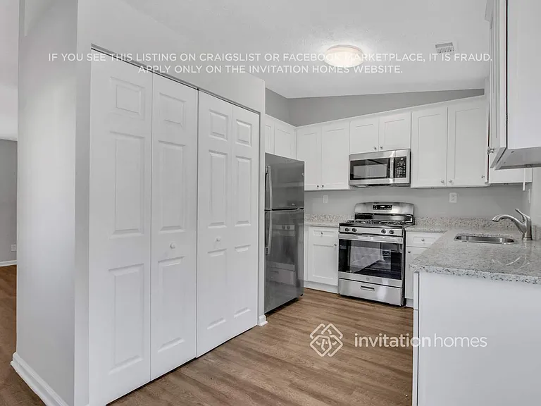 1459 Meadowlark Dr — Photo 13