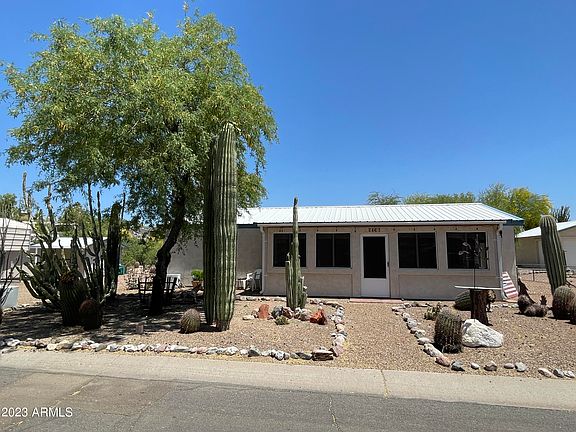 5th image of 403 S ALTA VISTA Drive