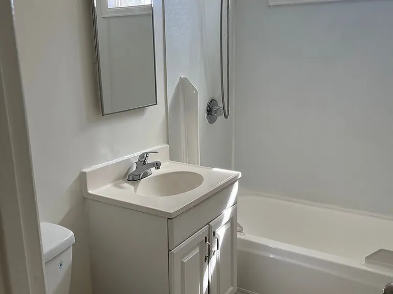 4178 Swift Ave #A — Photo 6