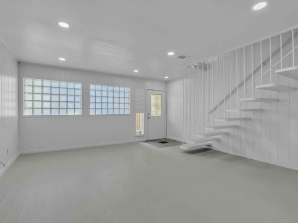 5210 Woodrow Ave, Austin, TX 78756