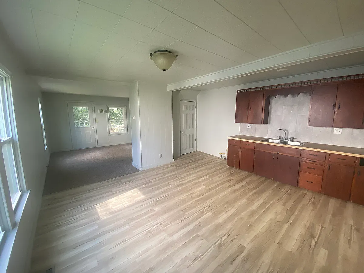 59 Park Ave — Photo 1