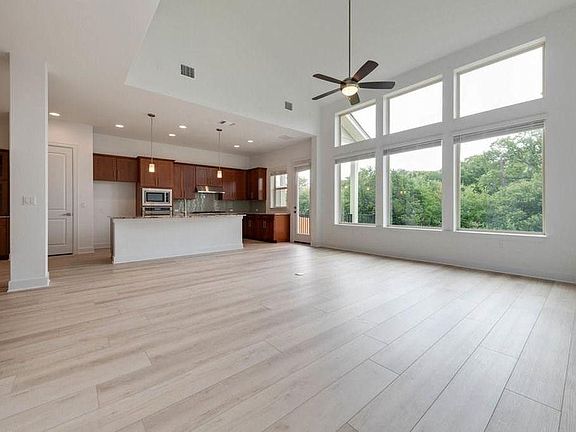 3rd image of 5820 Harper Park Dr Unit 32