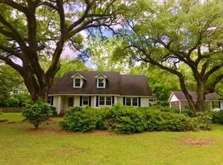2630 Lloyds Ln, Mobile, AL 36693
