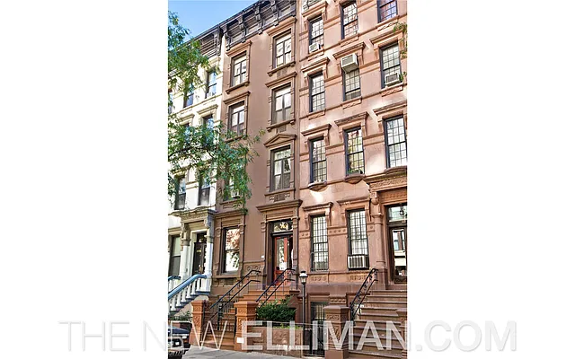 Sold by Douglas Elliman | media 14