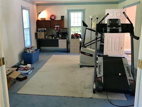 3rd image of 9148 Wrenwood Dr