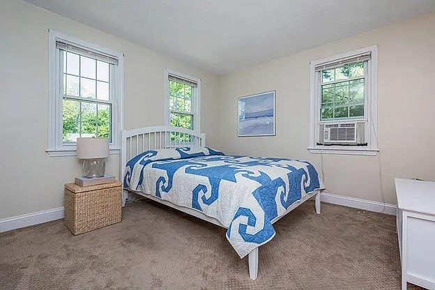 20 Eastleigh Ln — Photo 15