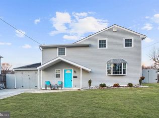 22 Charles Pl, Pennsville, NJ 08070