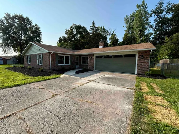 3632 Montagne Dr, Fort Wayne, IN 46816