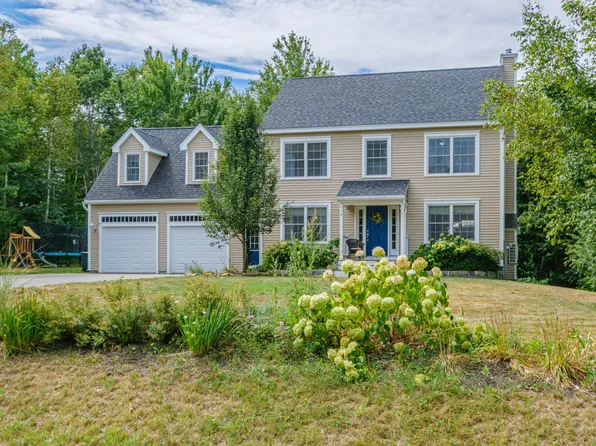 8 Cotton Drive, Gorham, ME 04038