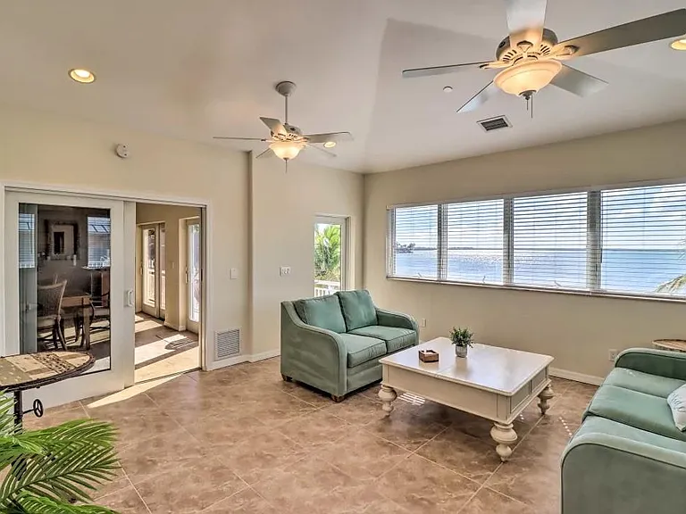 1310 Sugarloaf Blvd — Photo 17