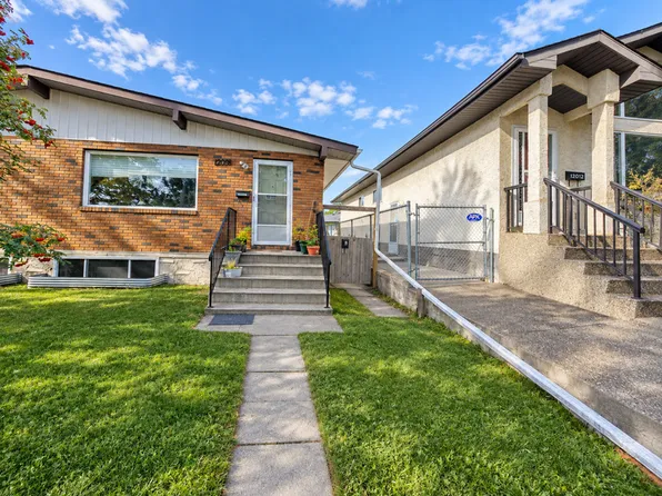 12010 101st St NW, Edmonton, AB T5G 2C1