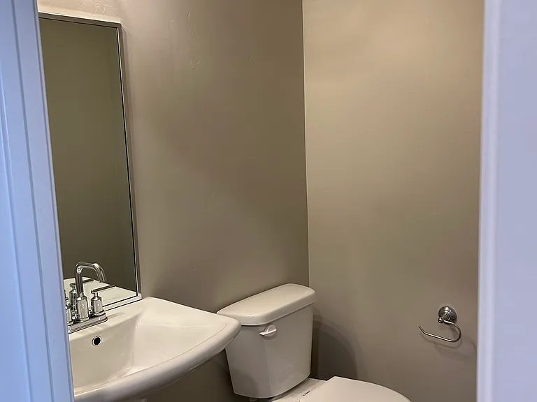 2085 N 275 W #23 — Photo 15
