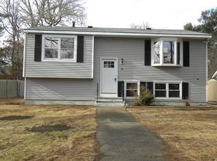 36 Peaceful Ln, Wareham, MA 02571