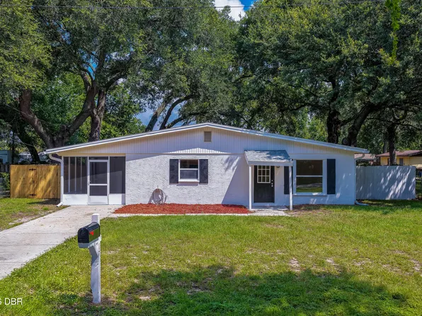 1220 Leon Ln, Daytona Beach, FL 32117