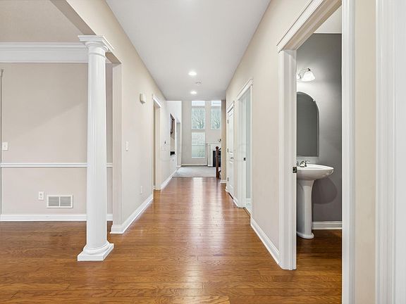 5th image of 7409 Upper Clarenton Dr N