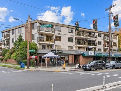 7850 E Green Lake Drive N #204, Seattle, WA, 98103