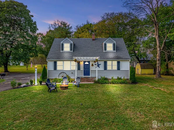 244 Lambertville Hopewell Rd, Hopewell, NJ 08525