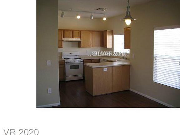 2nd image of 3910 Legend Hills St Unit 202
