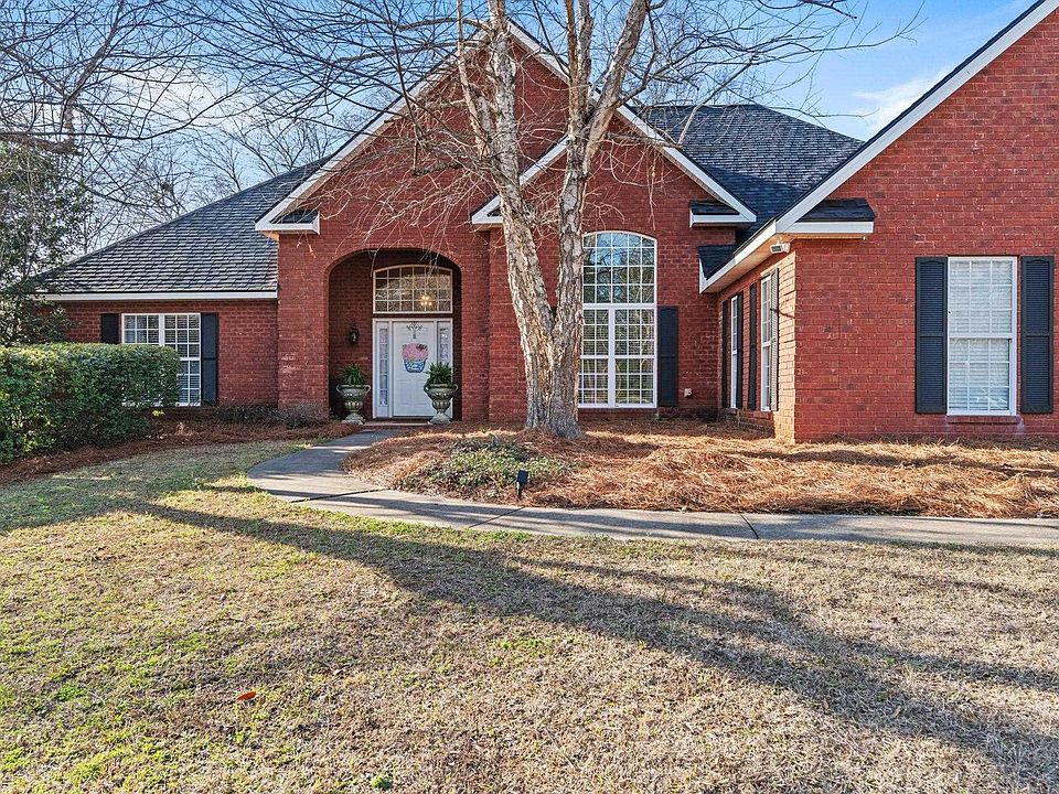 1st image of 3233 Moody Rd