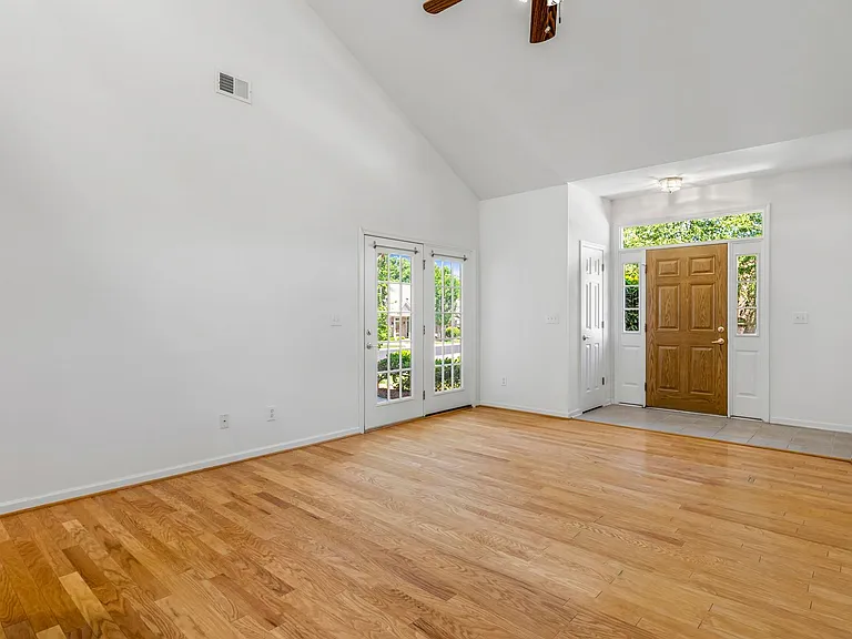 3601 Giovanni Way — Photo 5
