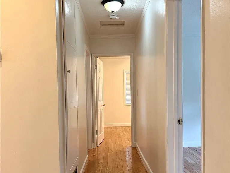 1429 Underhill Ter — Photo 15