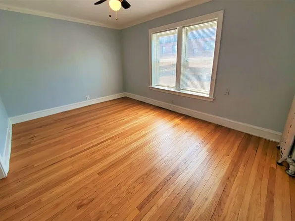 5643 N Magnolia Ave APT 2B, Chicago, IL 60660