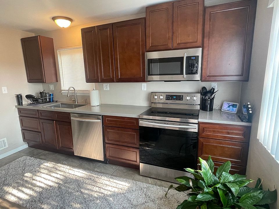 1st image of 27085 Lorenz St
