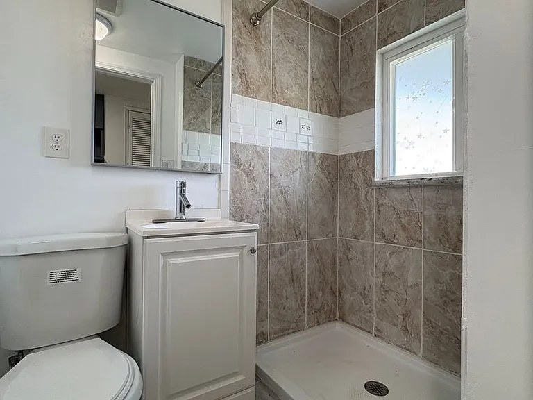 3320 Concord Ave — Photo 12