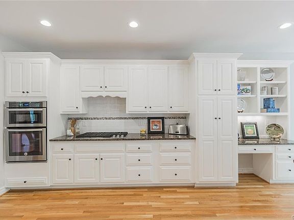 5th image of 10848 Egret Ct