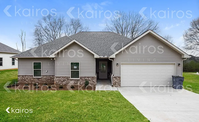 145 Maple Leaf Dr — Photo 1